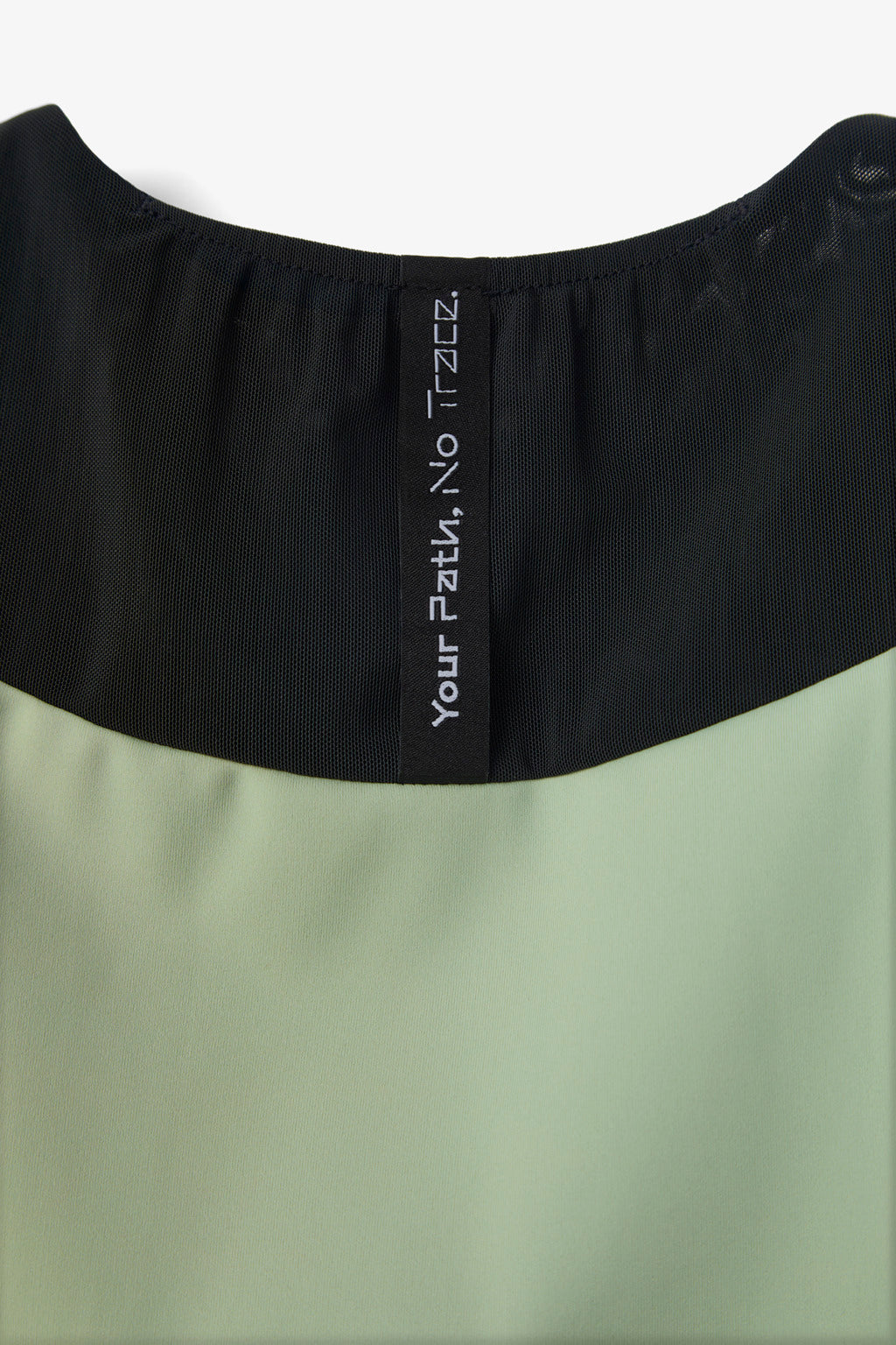 NNormal Women Trail Crop Top 02 W Green  by Nnormal