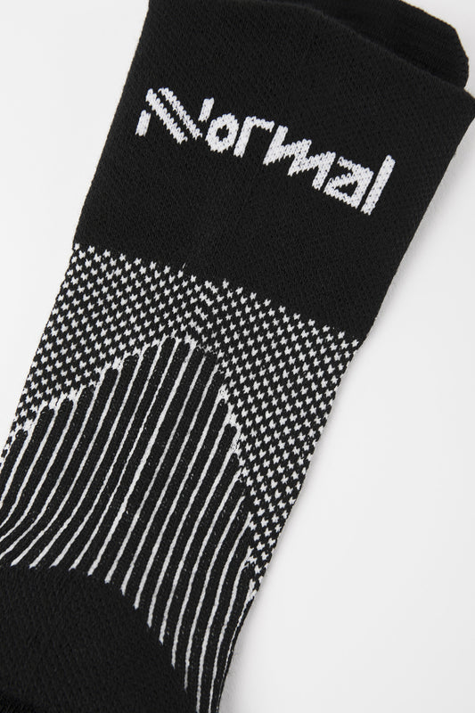 NNormal Women Running Socks Black  by Nnormal